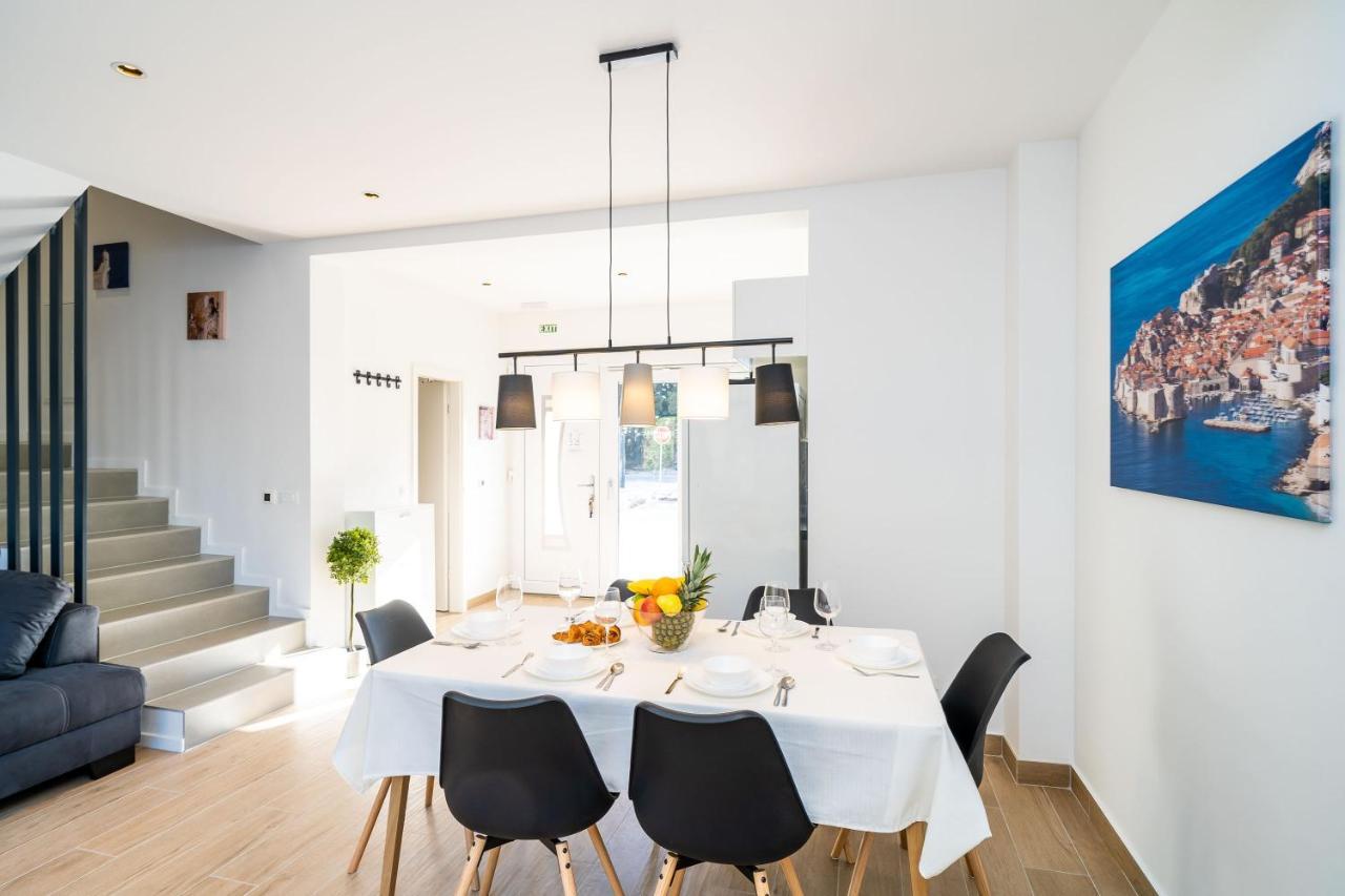 Apartment 'Holiday Above Dubrovnik' Exterior photo